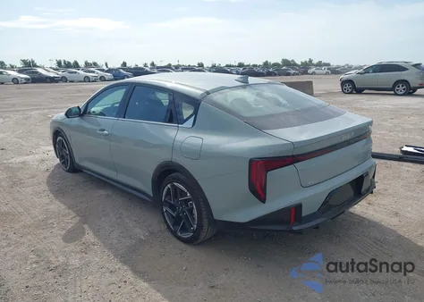 2025 Kia K4 Gt-Line z USA, uszkodzony, nr VIN 3KPFW4DE4SE075882